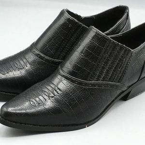 COPY - Corky's Sheila Black Faux Leather Booties Pull-on Size 8 New